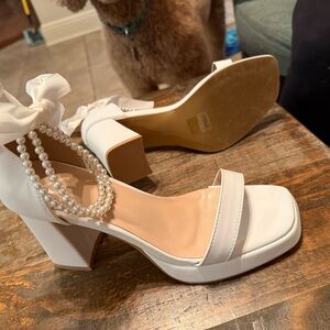 SHEIN White Pearl Accent Block Heels